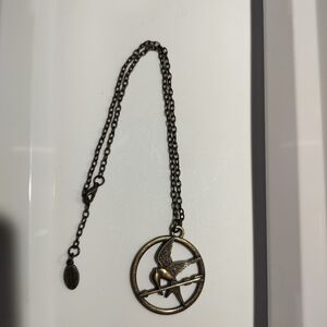 LIONSGATE LGF antiqued brass pendant necklace bird & arrow The Hunger Games